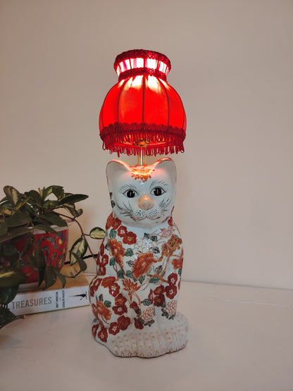 Reworked Antique Floral Imari Cat Lamp ❤️