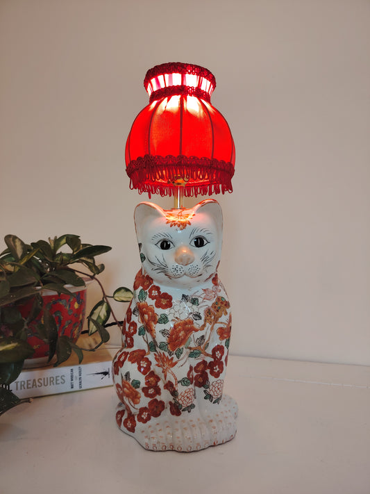 Reworked Antique Floral Imari Cat Lamp ❤️