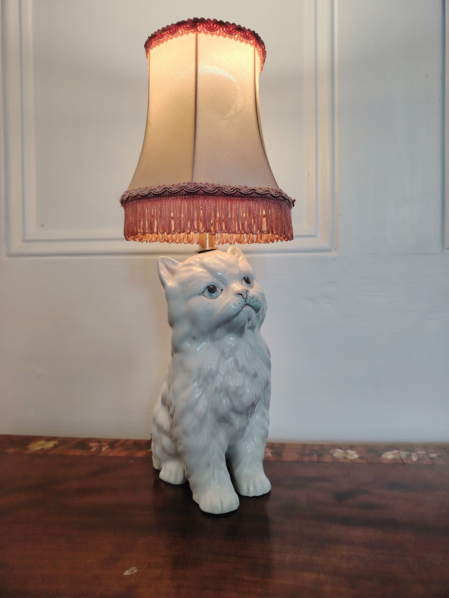 Vintage Reworked Small Fluffy Cat Lamp
