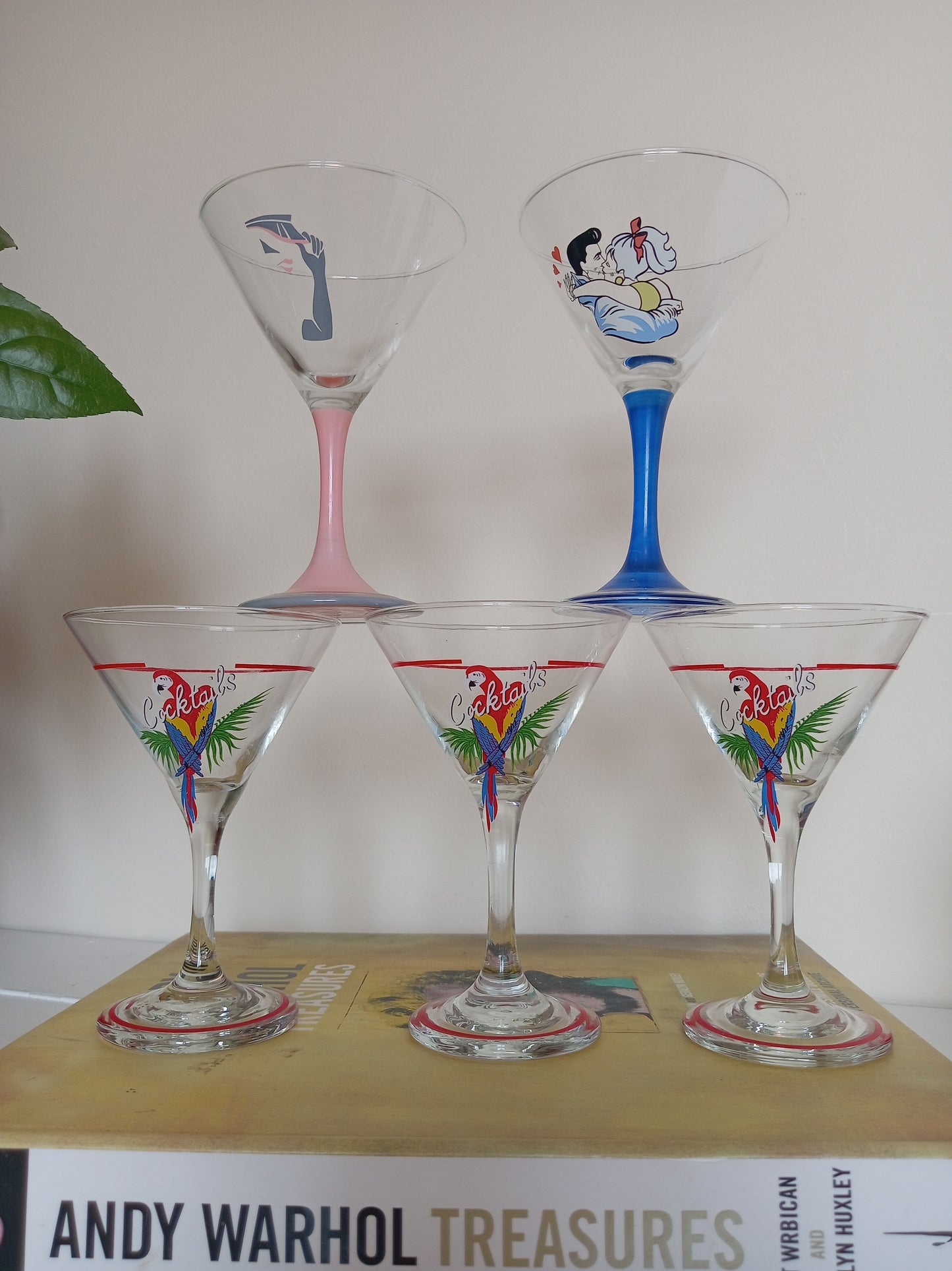 Set of 5 vintage 80's cocktail glasses