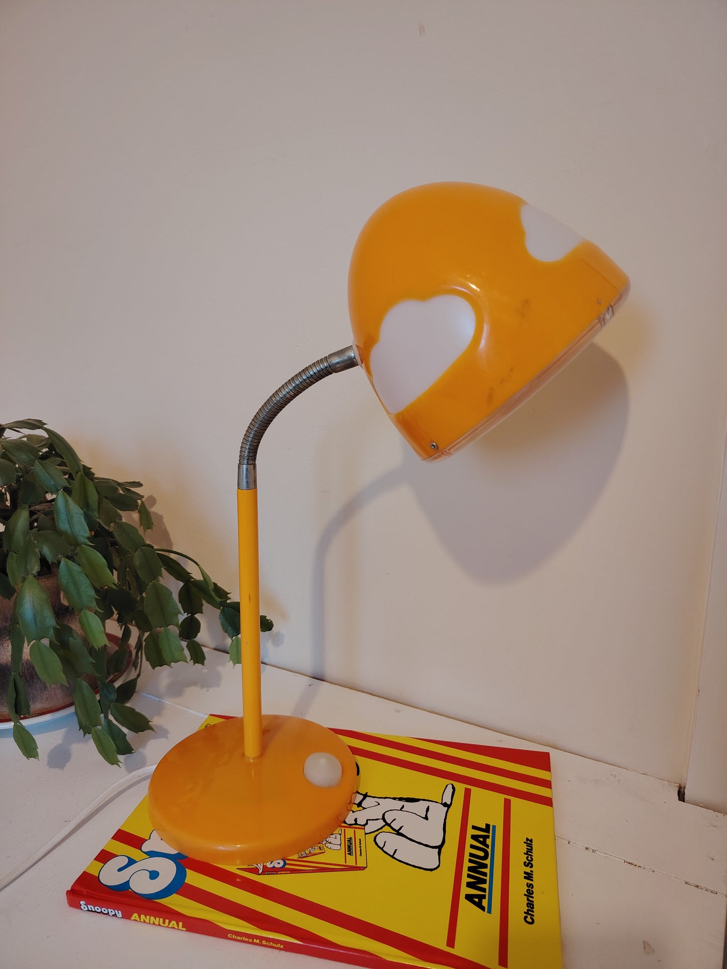 Vintage IKEA Skojig Cloud Desk Lamp in orange /UK plug sockets