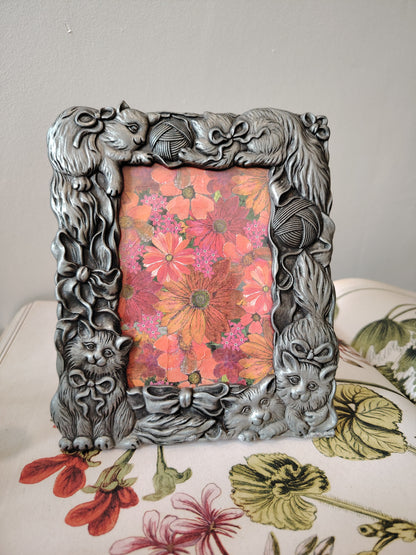 Vintage 90's Cute Kitties Photo Frame