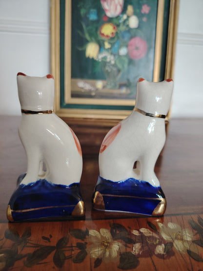 Sweet Pair of Staffordshire Style Porcelain Cats on a Pillow/ Mantle Decor