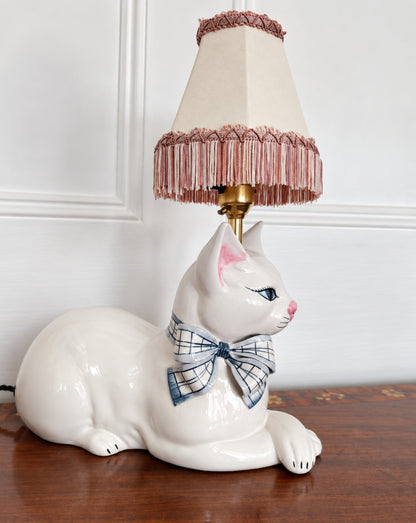 Beautiful Reworked Italian Cat Lamp 💙