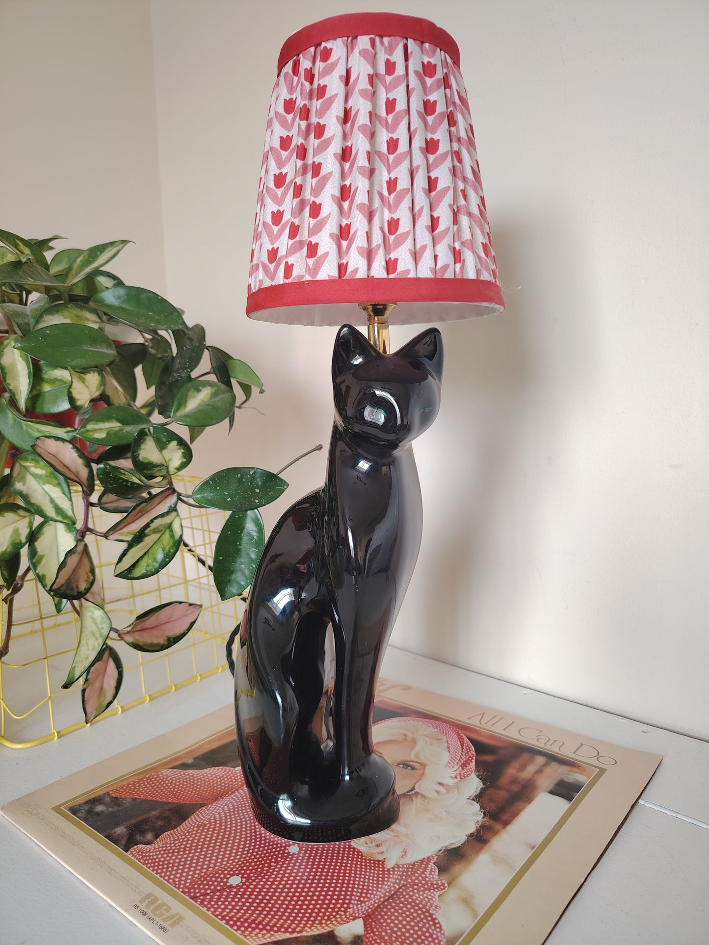 Vintage Upcycled Black Cat Lamp 🐈‍⬛
