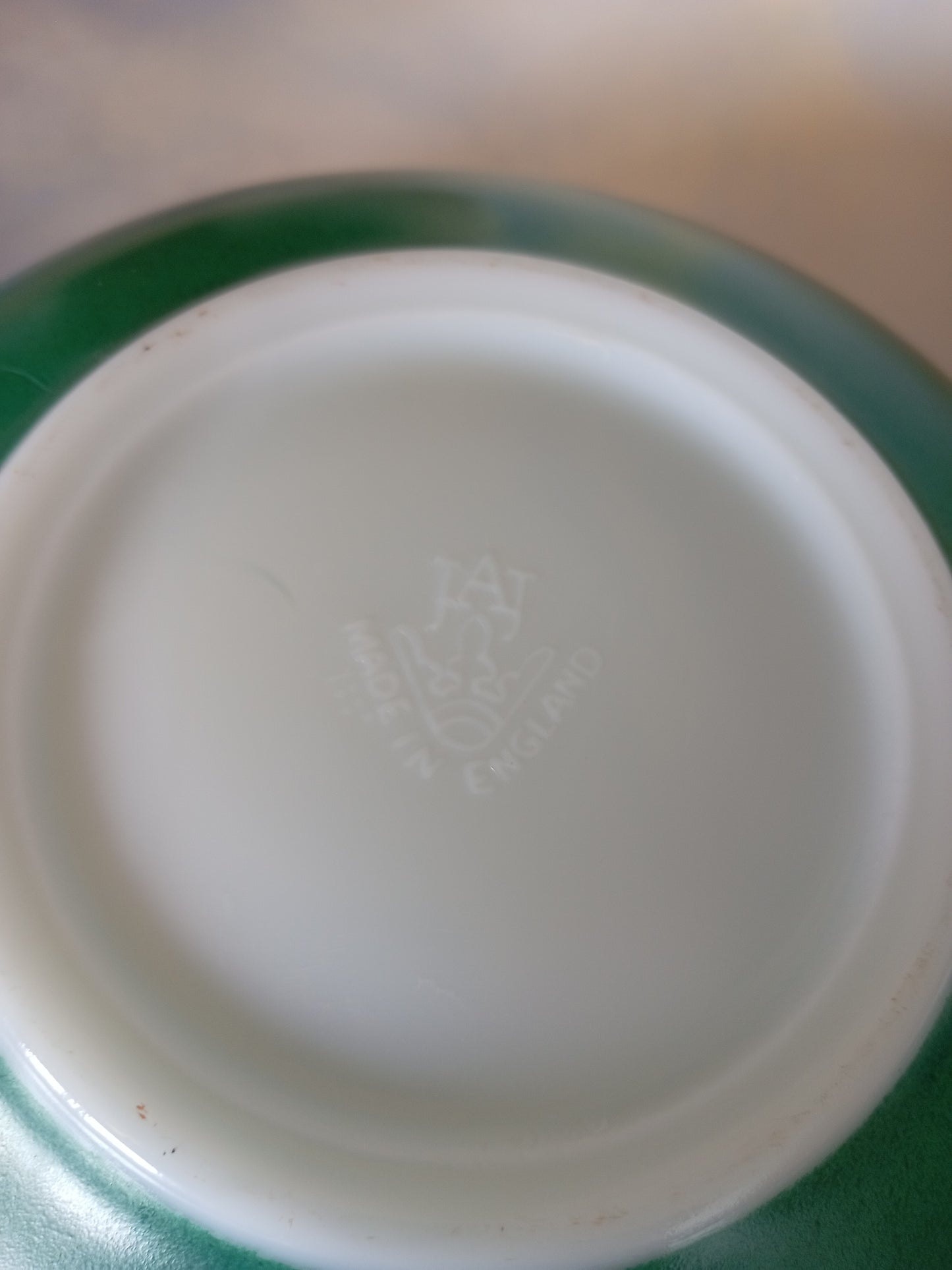 Vintage "Green Clover" large Pyrex bowl