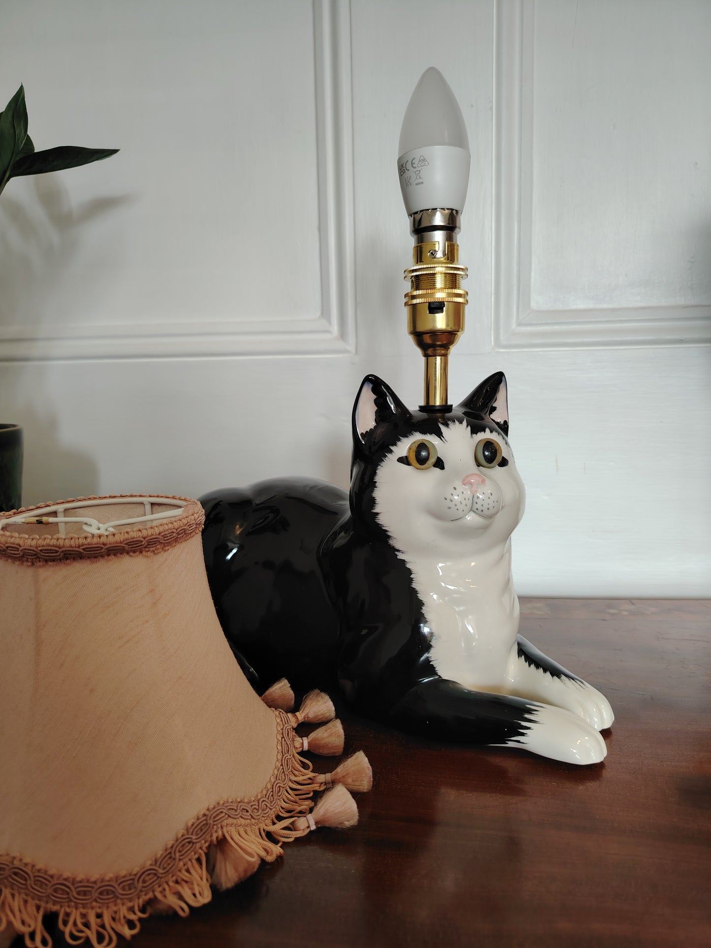 Large Vintage Upcycled Tuxedo Cat Lamp