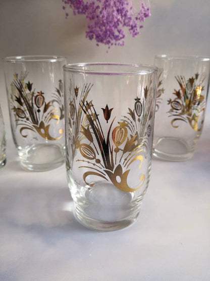 Set of 4 1950's drinking glasses with gold flower bouquet design