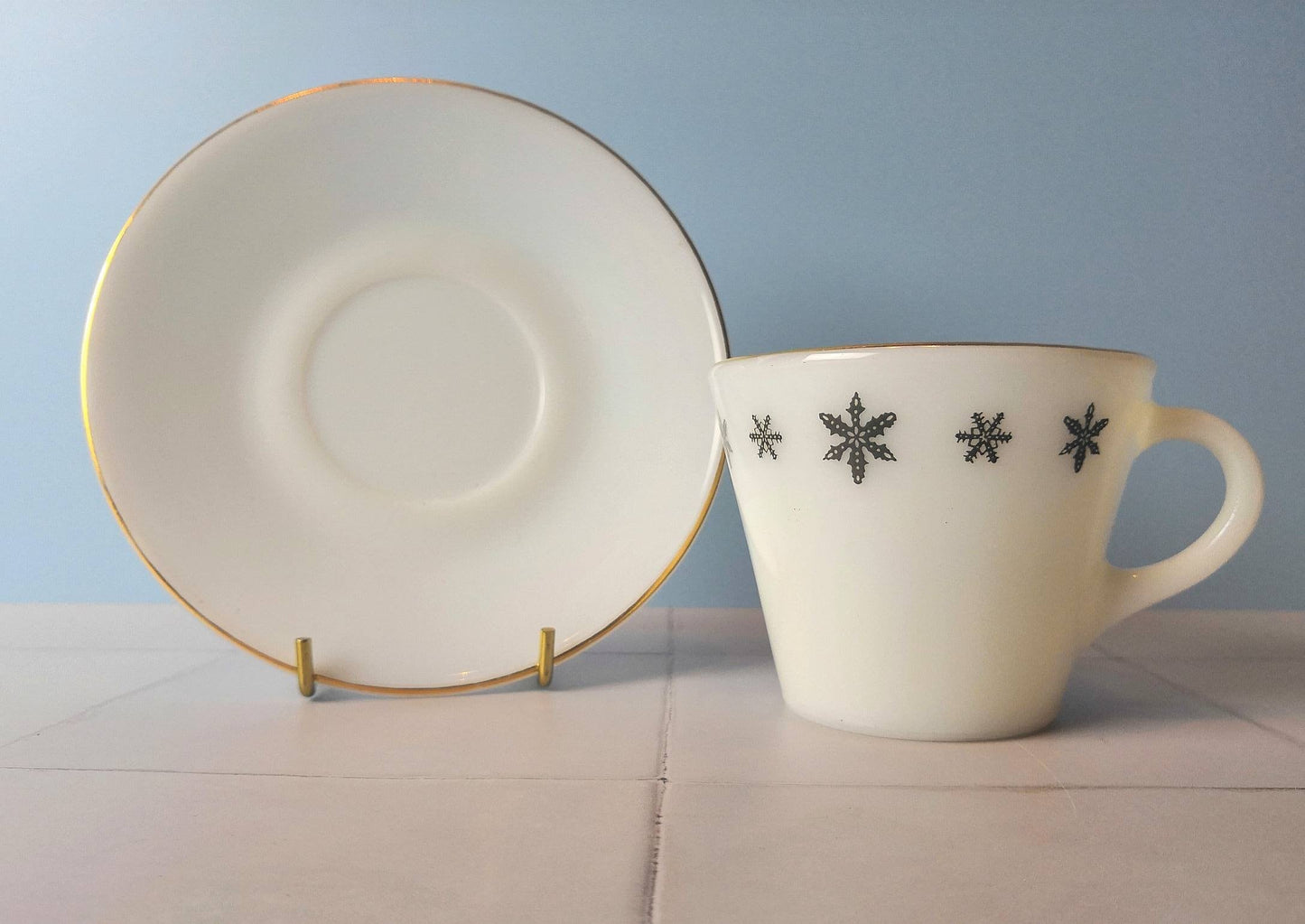 JAJ Pyrex Snowflake Gaiety Design Cup and Saucer