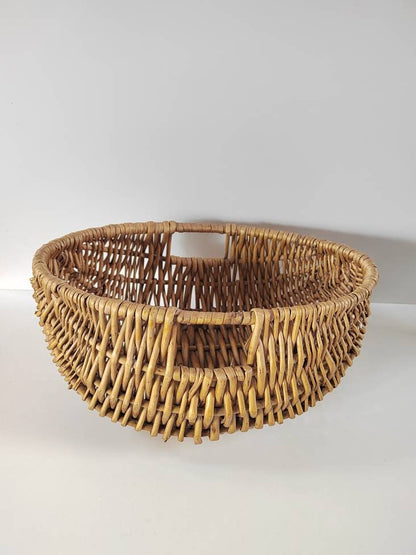 Vintage Oval Shaped Wicker Basket